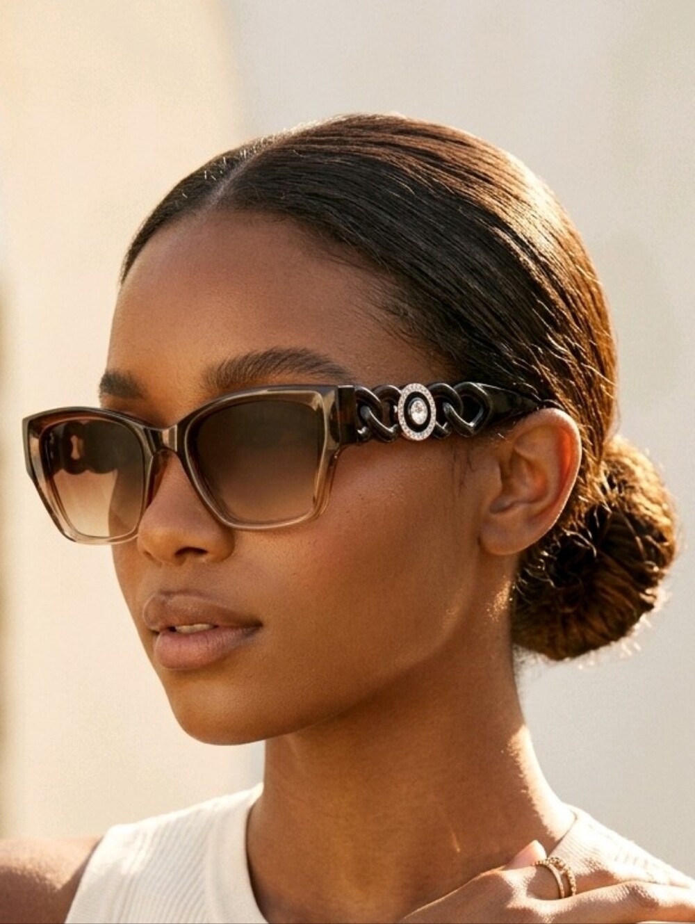 Carolina Lemke Berlin Sunglasses (CL3329-02) Julia